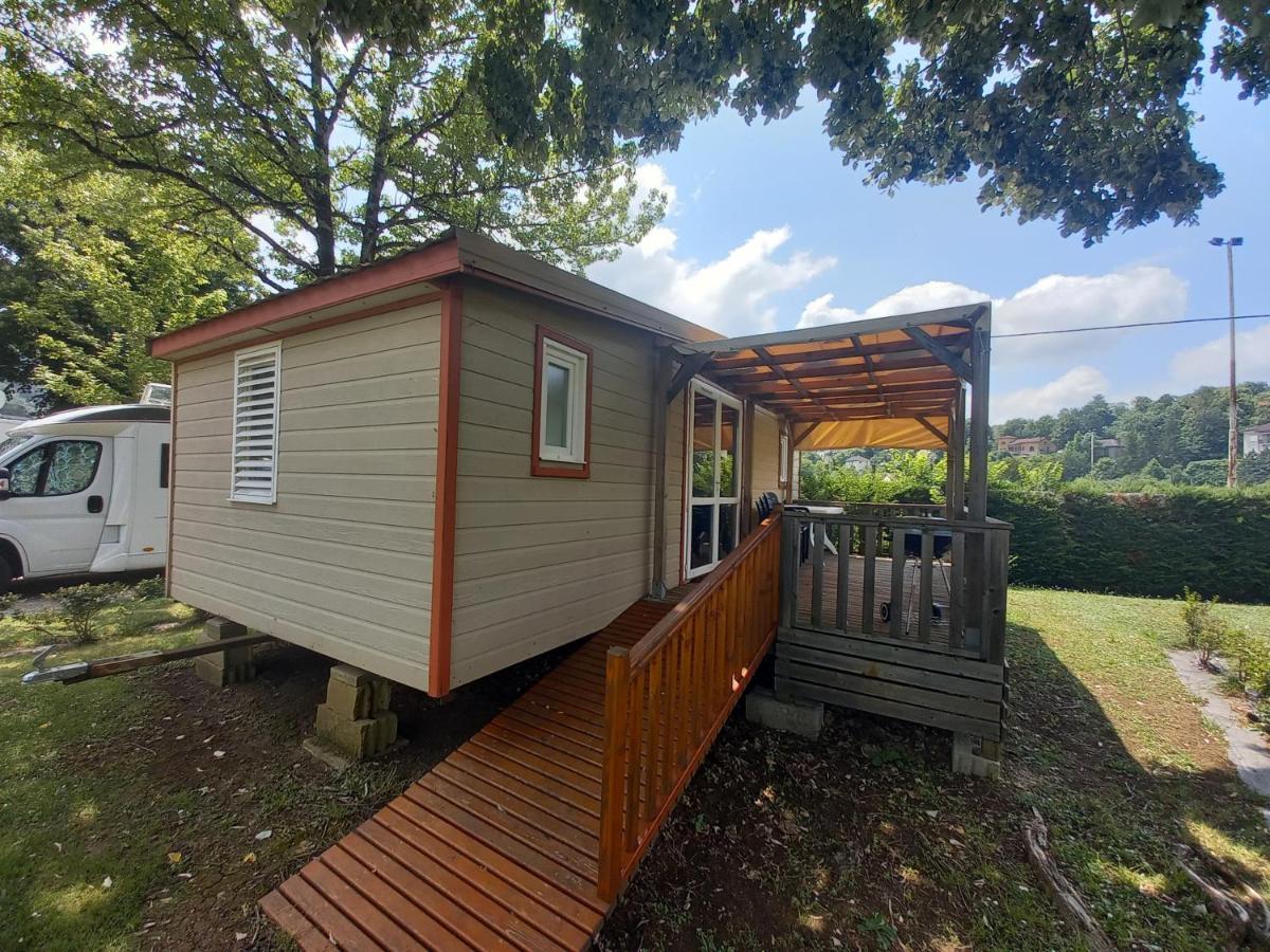 Camping Onlycamp Du Rouergue Villefranche-de-Rouergue Eksteriør billede