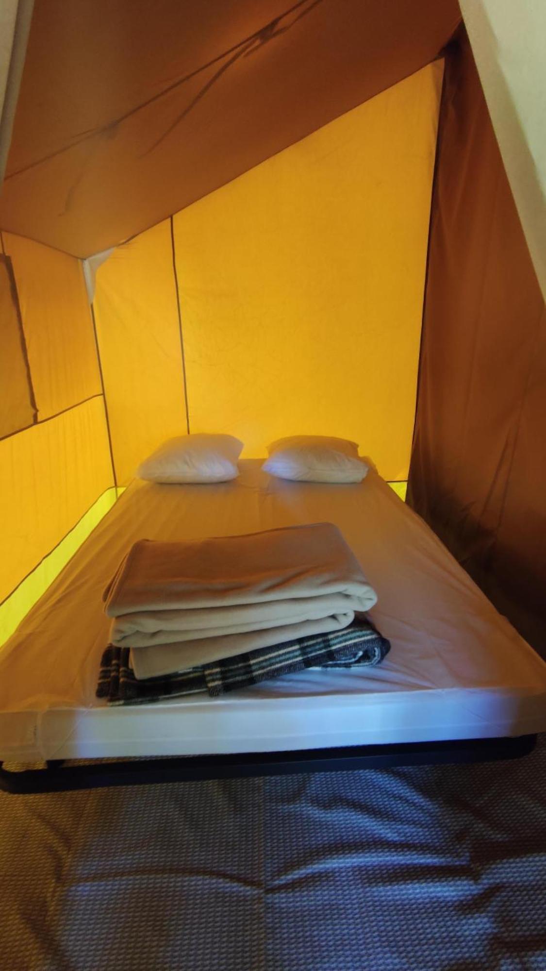 Camping Onlycamp Du Rouergue Villefranche-de-Rouergue Eksteriør billede